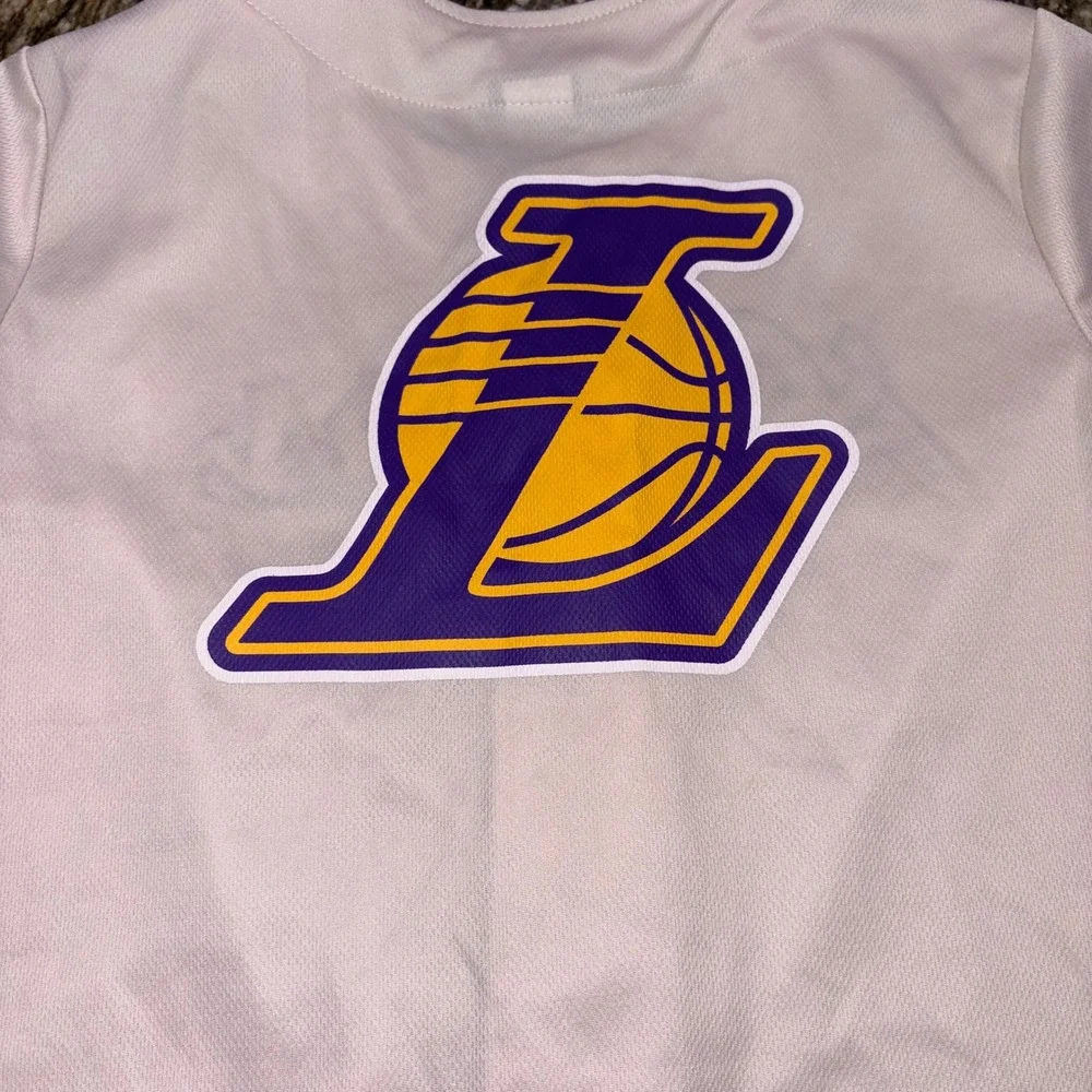 NBA Mesh Button Down Baseball Jersey Kids 14-16 Ultra Game Los Angeles Lakers